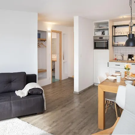 Galaxie 110 By Interhome شقة *